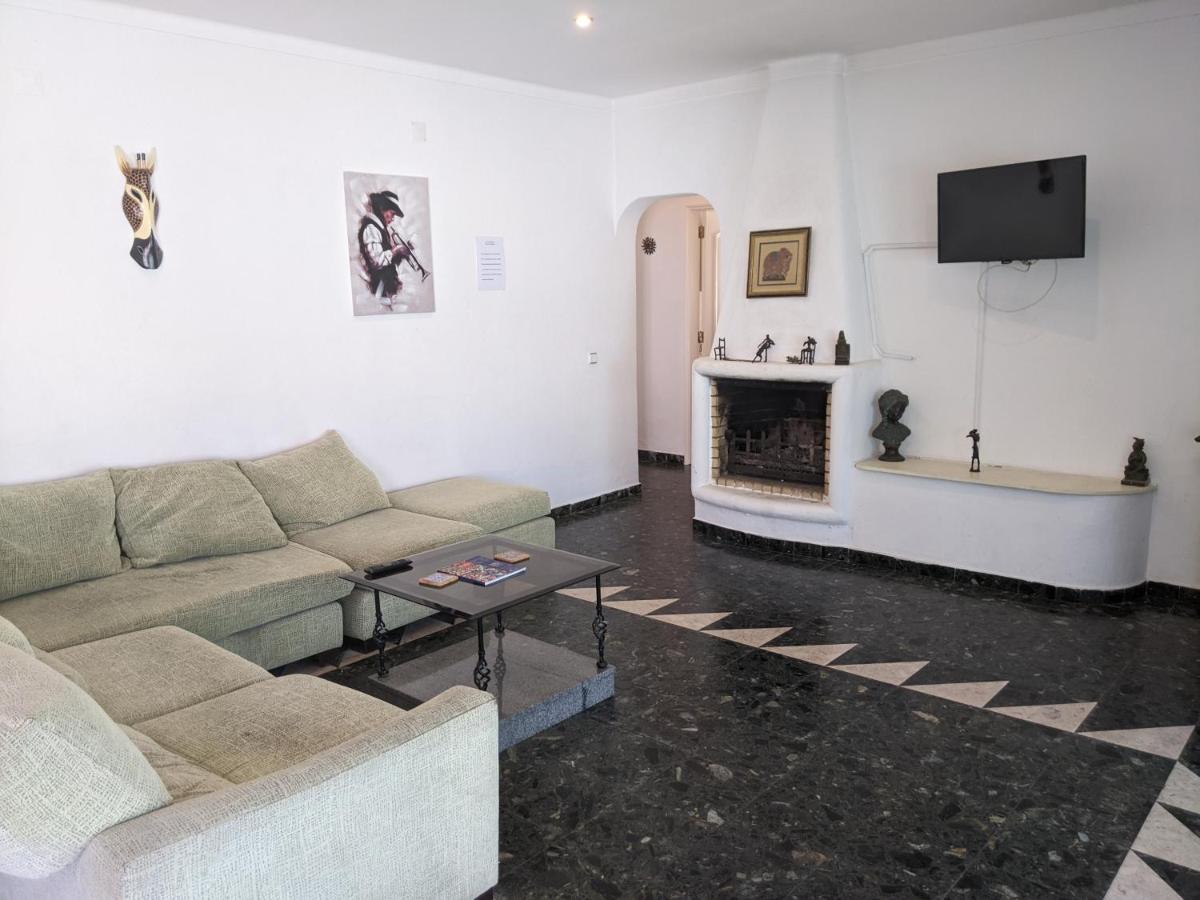 Albergue Dolphin House