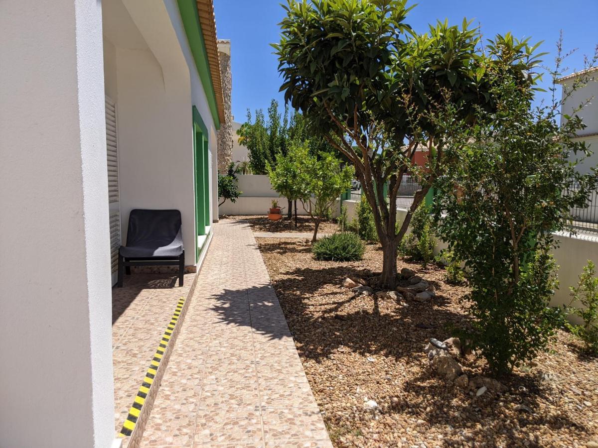 Dolphin House Albergue Faro